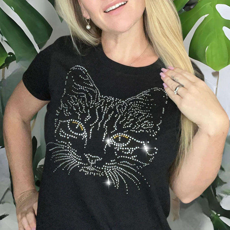 Cat Face Rhinestone Design